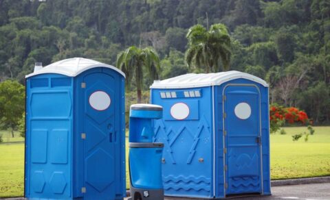 Deluxe Porta potty